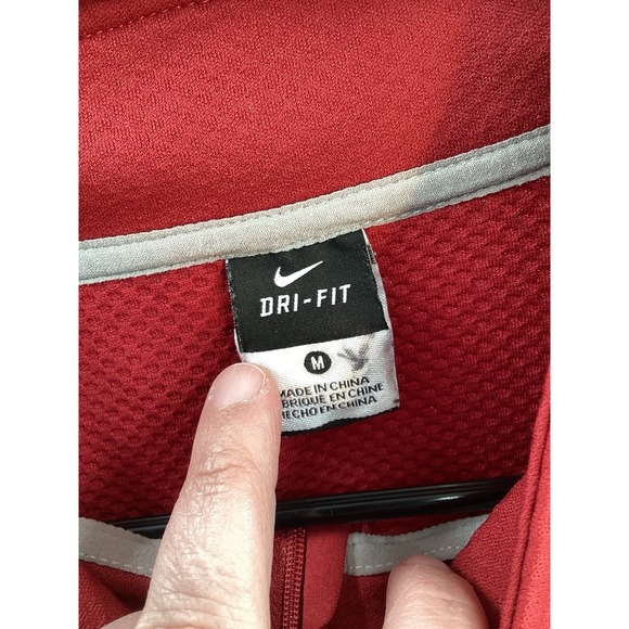 Boys Nike Arkansas Razorbacks Long Sleeve 1/4 Zip Pullover - Medium - Picture 4 of 6